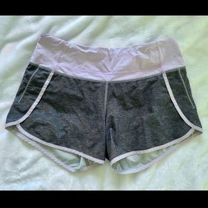 Lululemon shorts size 4